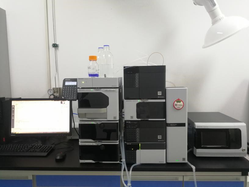 高效液相色譜儀